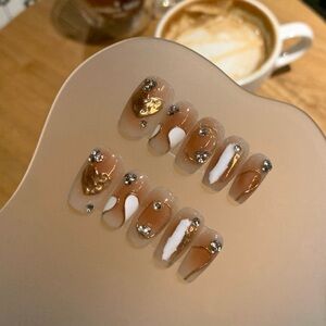 Press-on nails pink gold heart rhinestone